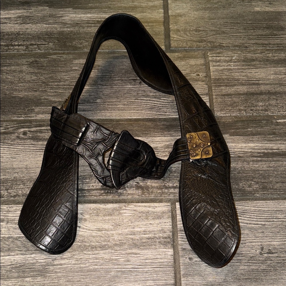 Chic Black Crocodile Pattern Belt